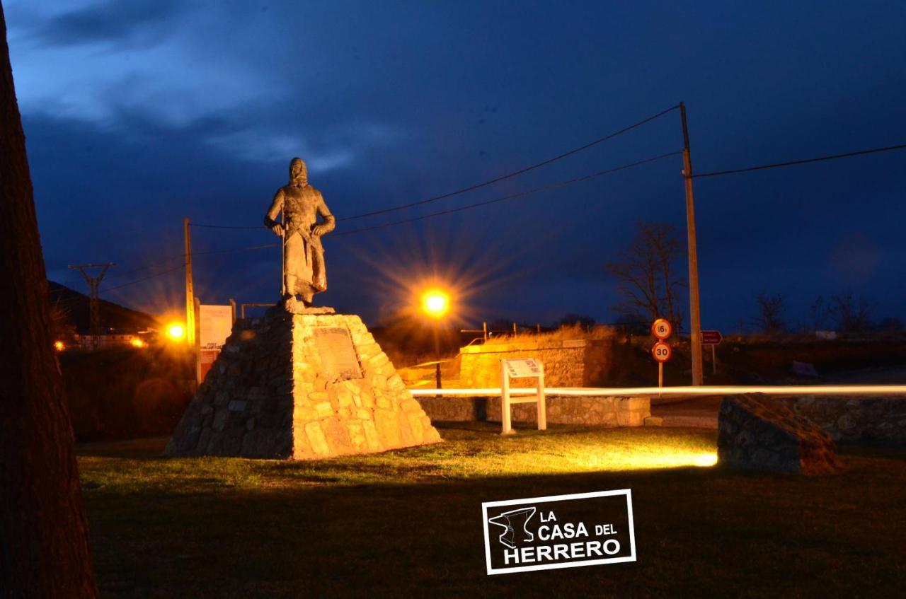 La Casa Del Herrero El Poyo المظهر الخارجي الصورة